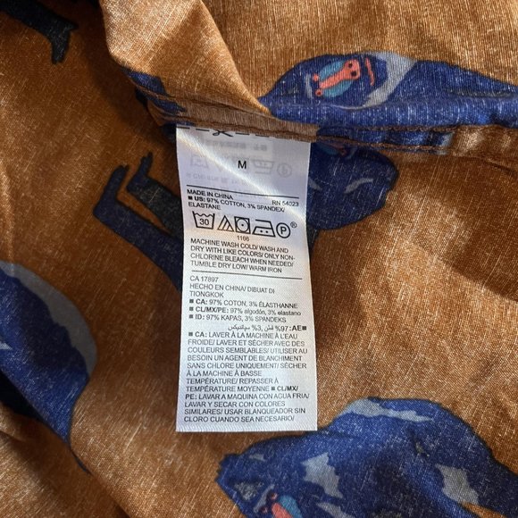 OLD NAVY GORILLAS SHORT SLEEVE DRESS SHIRT, SZ M - Picture 3 of 4